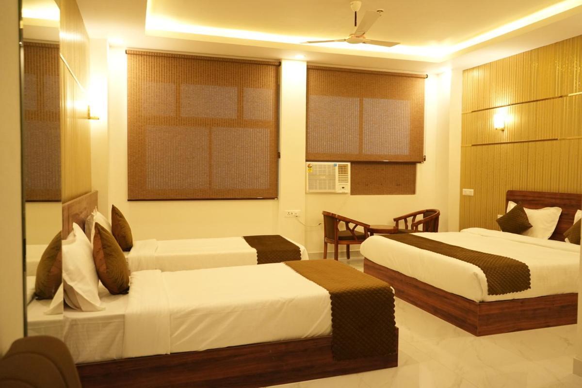 Hotel Golden Palace Lucknow Dış mekan fotoğraf